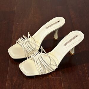 Fishtail Braided white leather Strap Stiletto Heels mules size 10 new in box